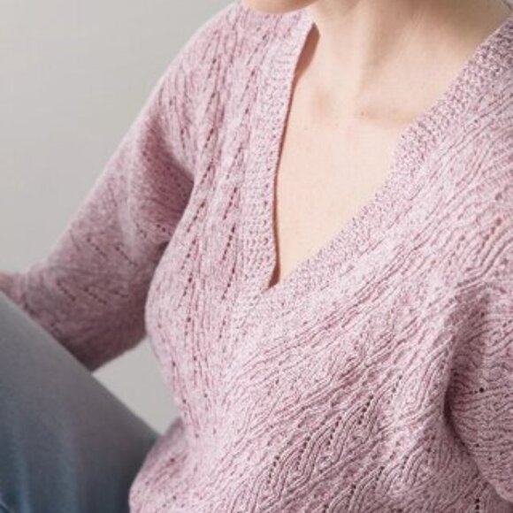 WHBM Purple Cable Knit Pullover NEW - Picture 3 of 4